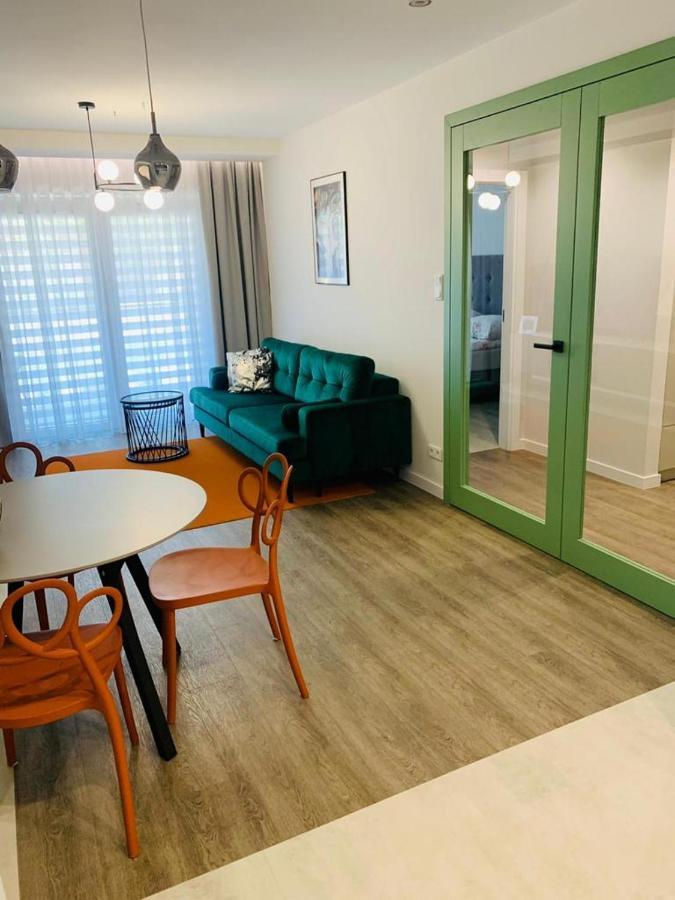 Apartament Moniuszko Z Parkingiem Podziemnym Gorzow Wielkopolski Exterior photo